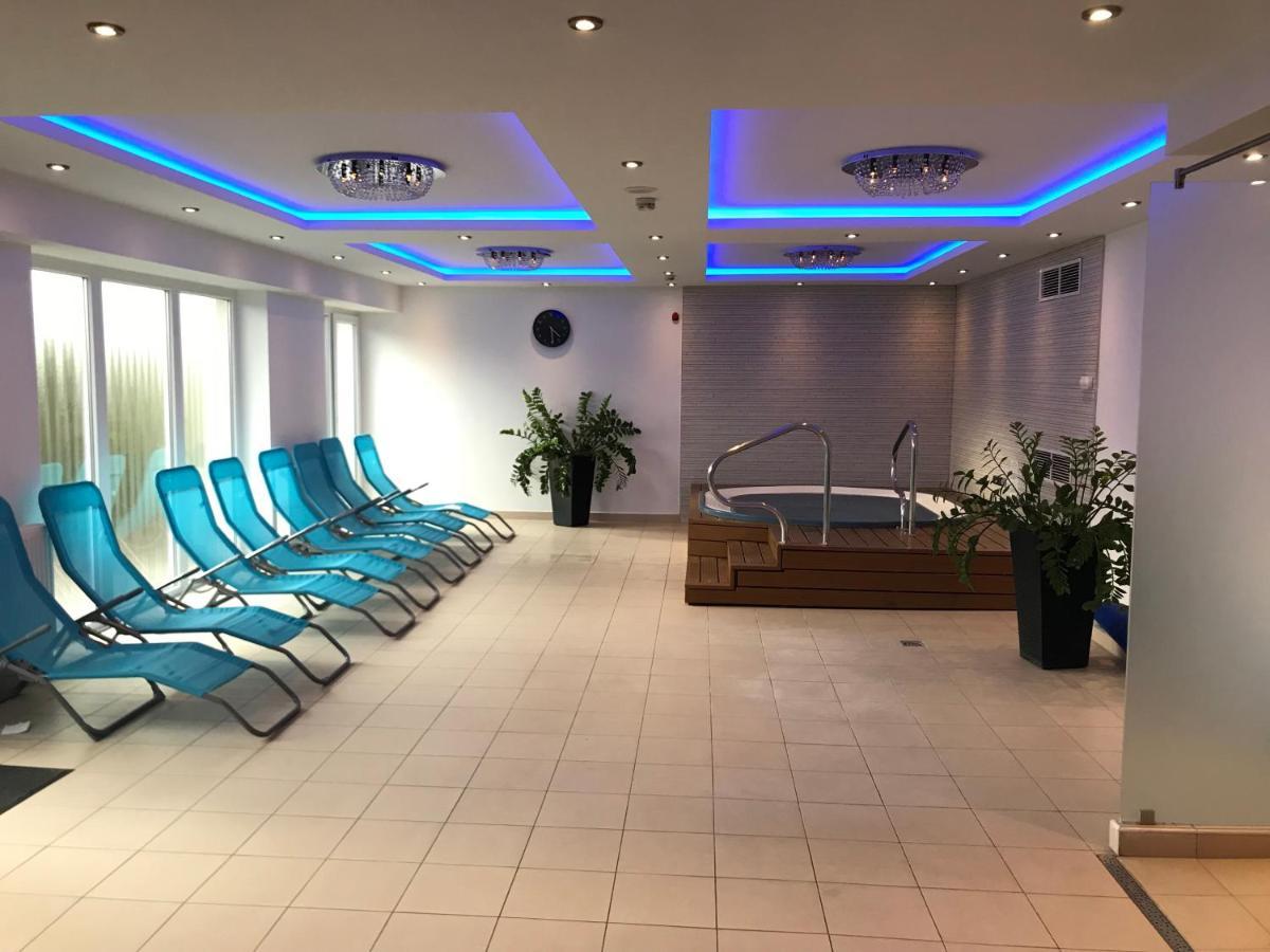 Tagore Spa Aparthotel バラトンフレド エクステリア 写真